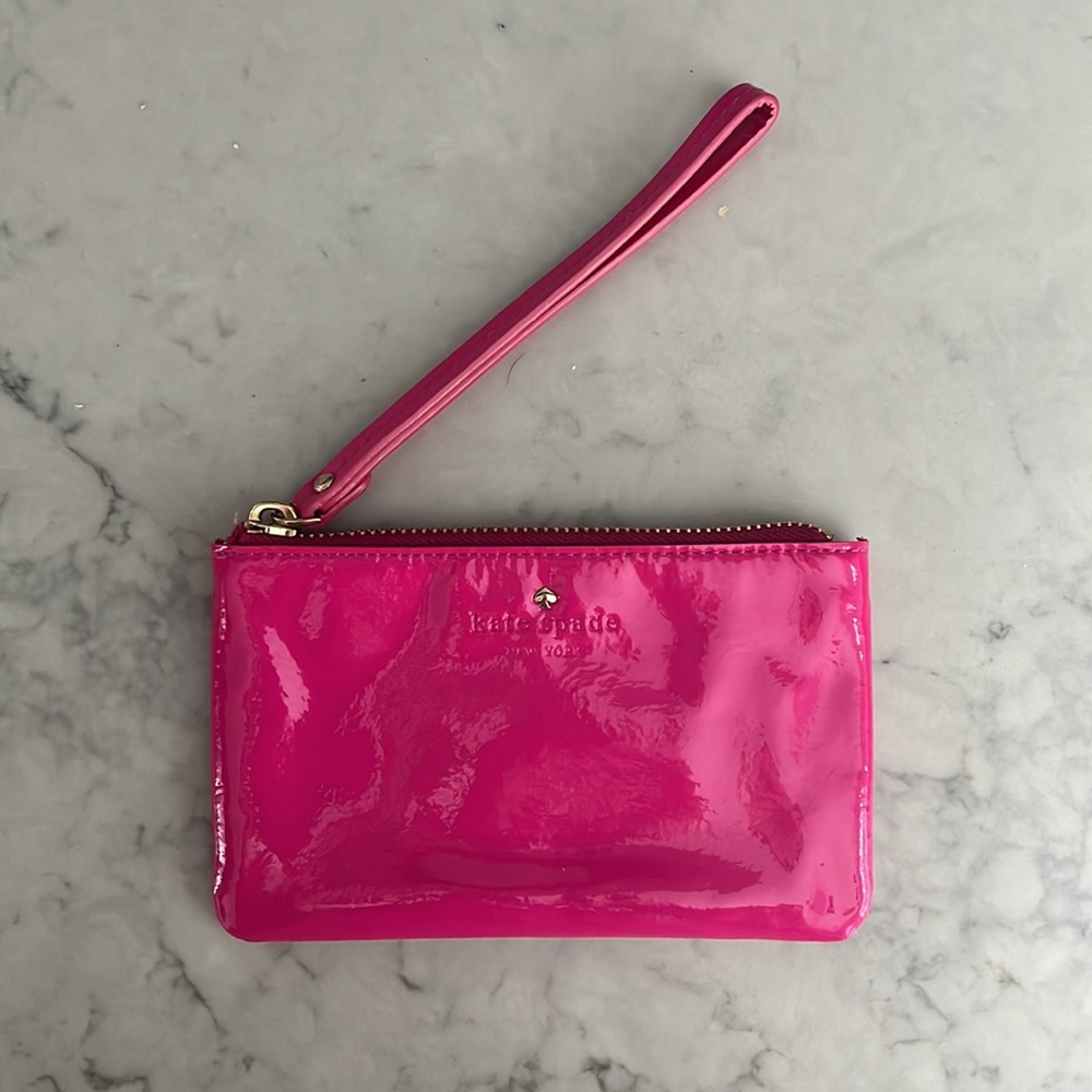 Kate Spade pink patent leather zipper wristlet